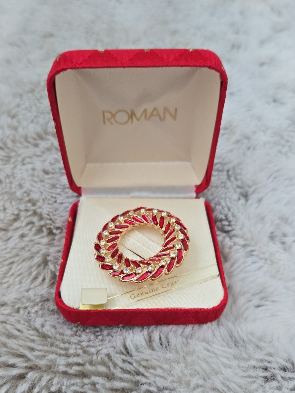 Roman genuine crystal pin
